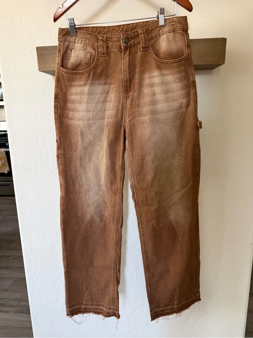 Manfinity|Brown Carpenter Cargo Pants-Wide leg jeans in size small•closet staple